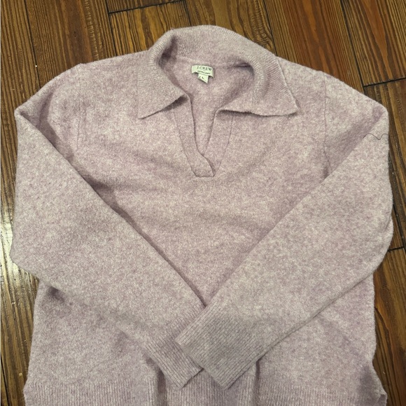 J. Crew Sweaters - J. Crew Women's Soft Lilac V-Neck Sweater